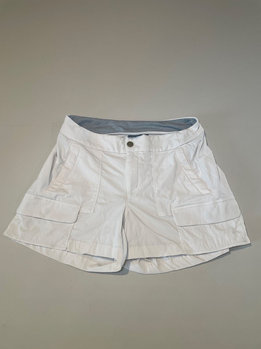 Athleta White Lightweight Shorts Size 8